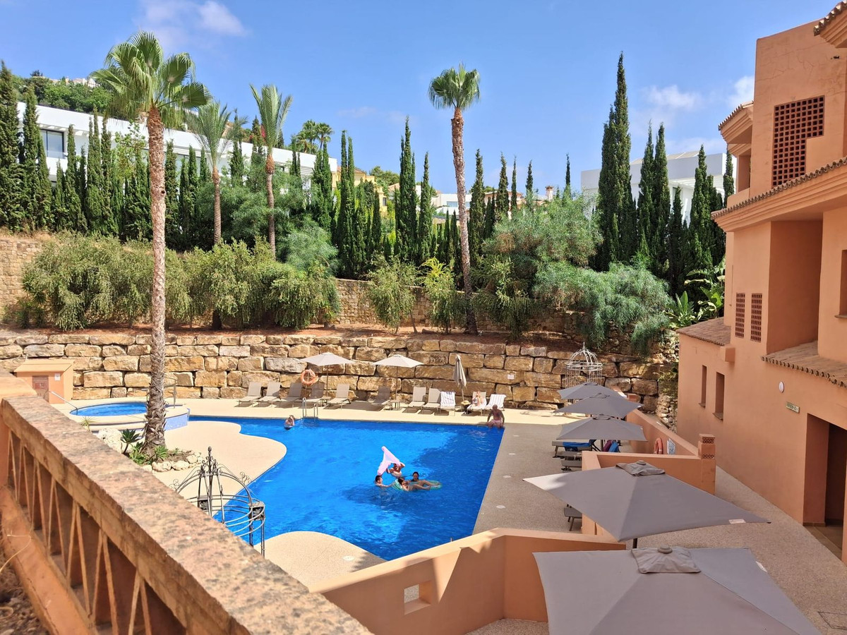 Penthouse te koop in Benahavís | 1 slaapkamers H5452303