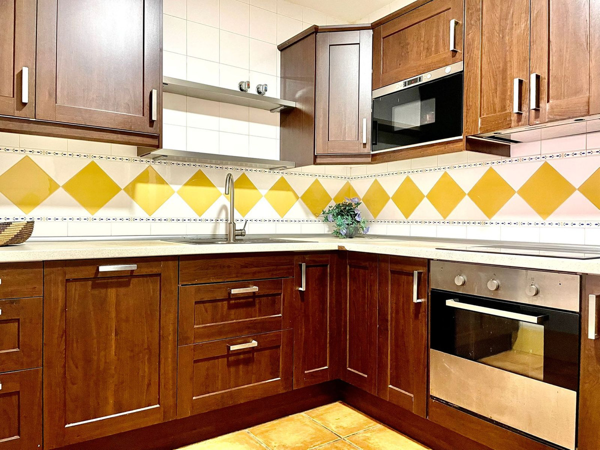 Penthouse te koop in Benahavís | 1 slaapkamers H5452303