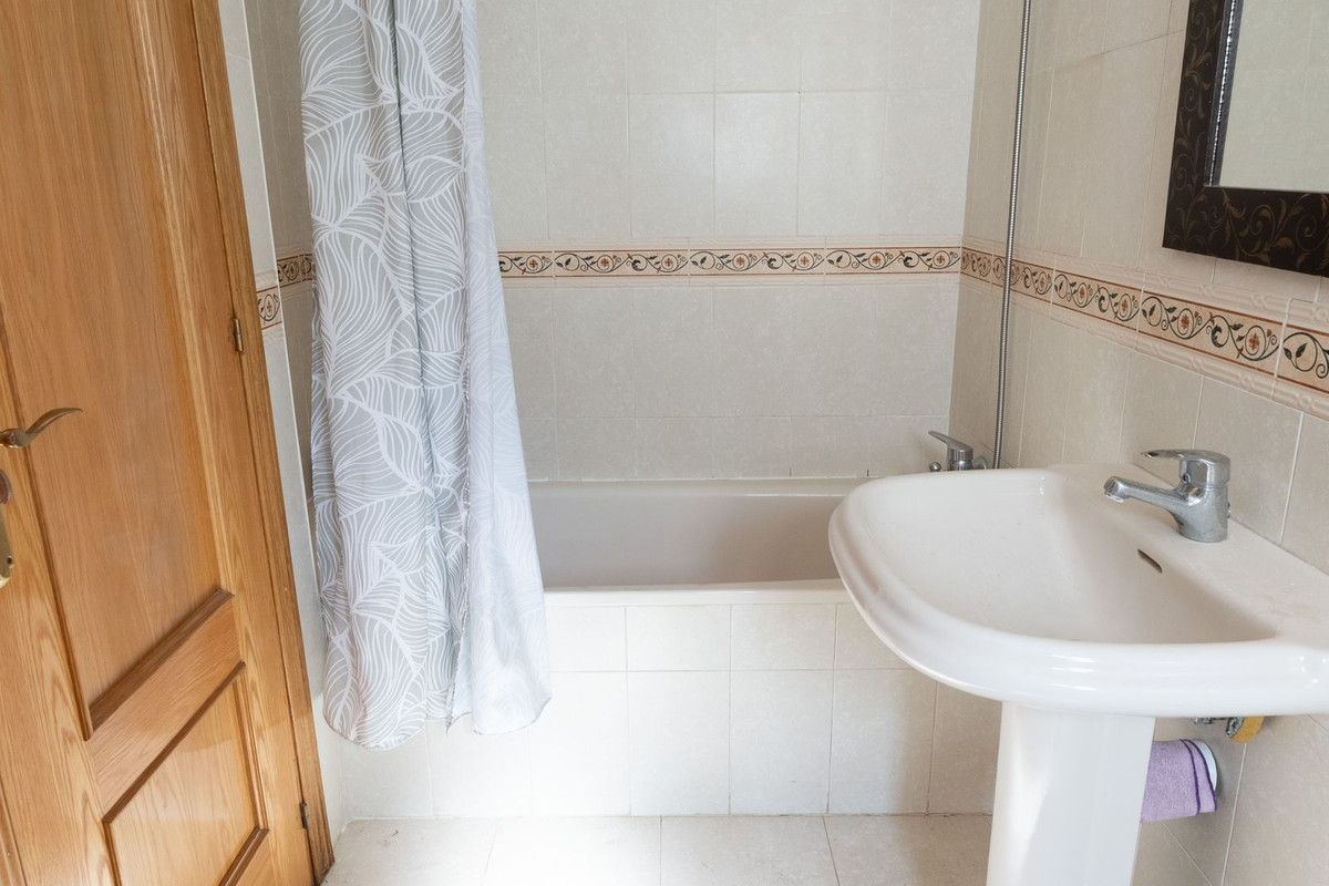 Penthouse te koop in Benahavís | 2 slaapkamers H5455636