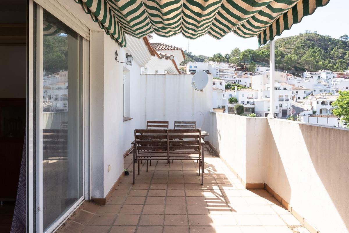 Penthouse te koop in Benahavís | 2 slaapkamers H5455636