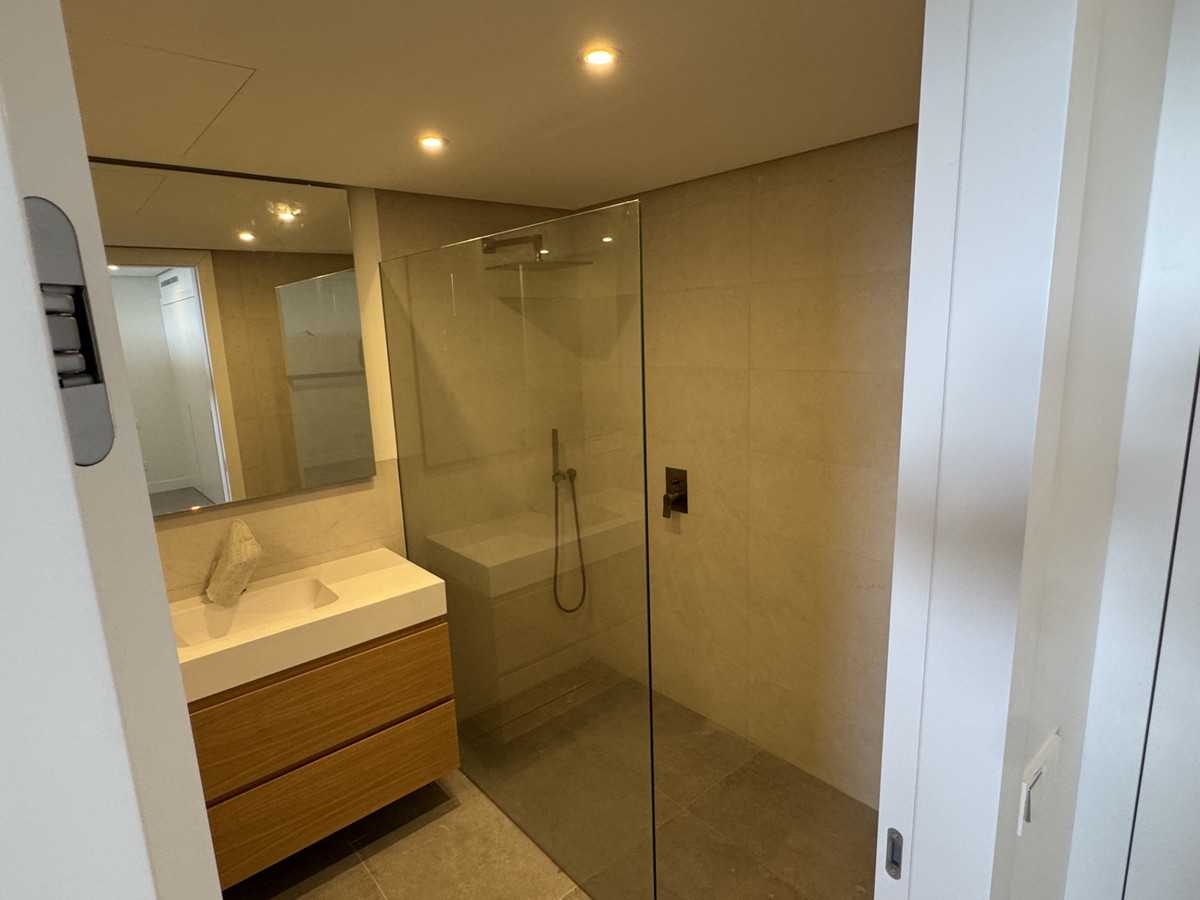 Huis te koop in Benahavís | 5 slaapkamers H5459812