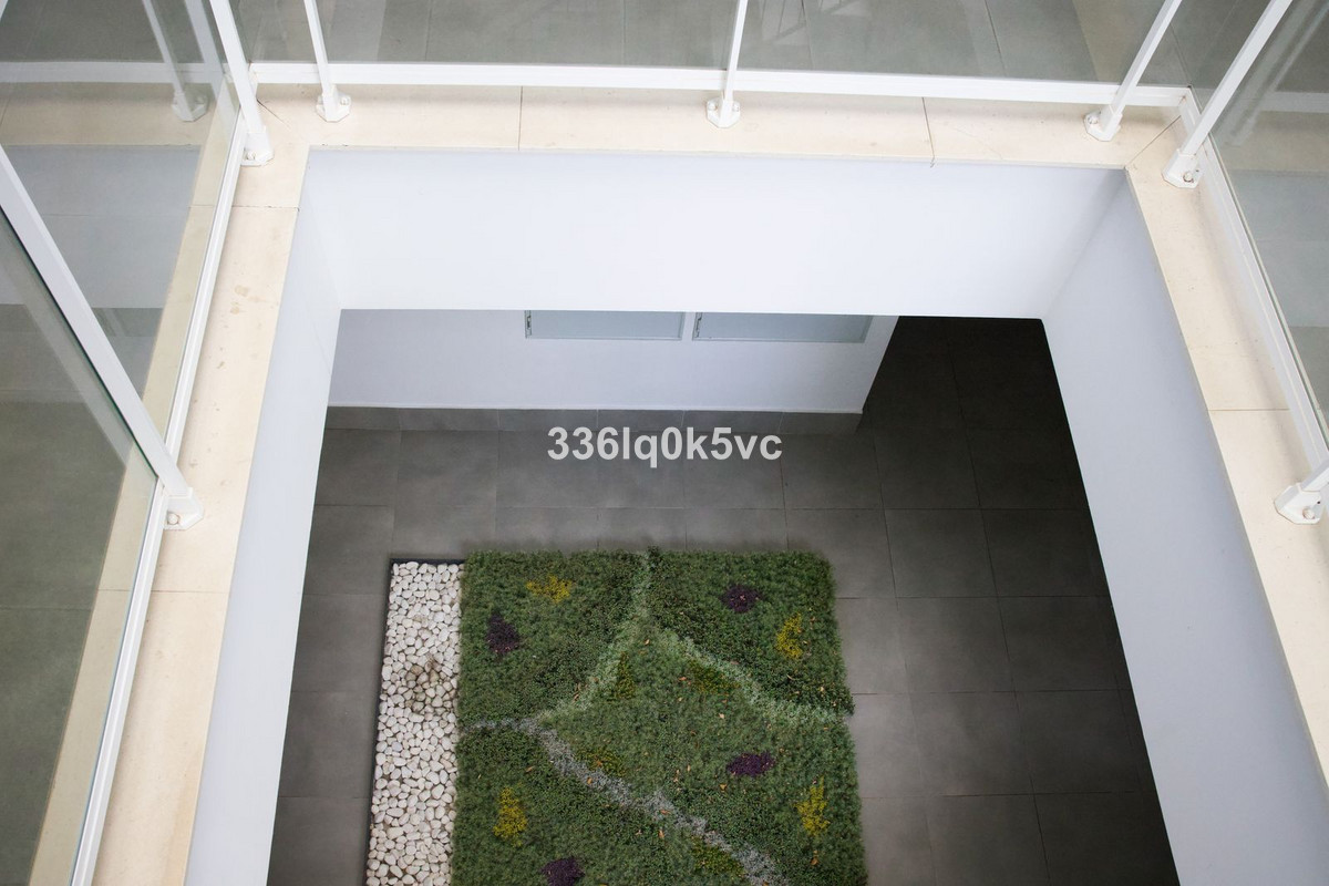 Property main view 60