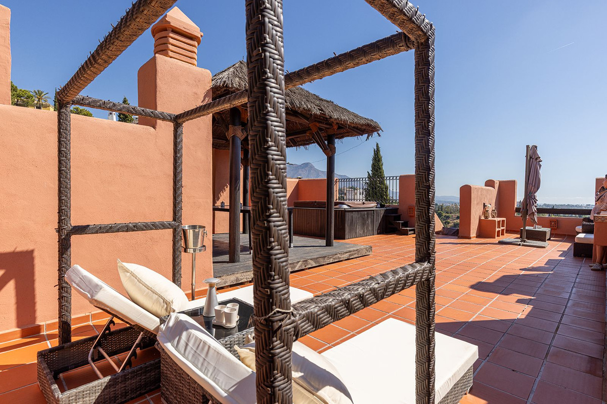 Penthouse te koop in Benahavís | 2 slaapkamers H5475820