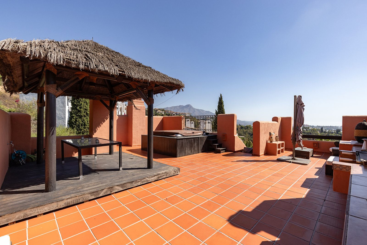 Penthouse te koop in Benahavís | 2 slaapkamers H5475820
