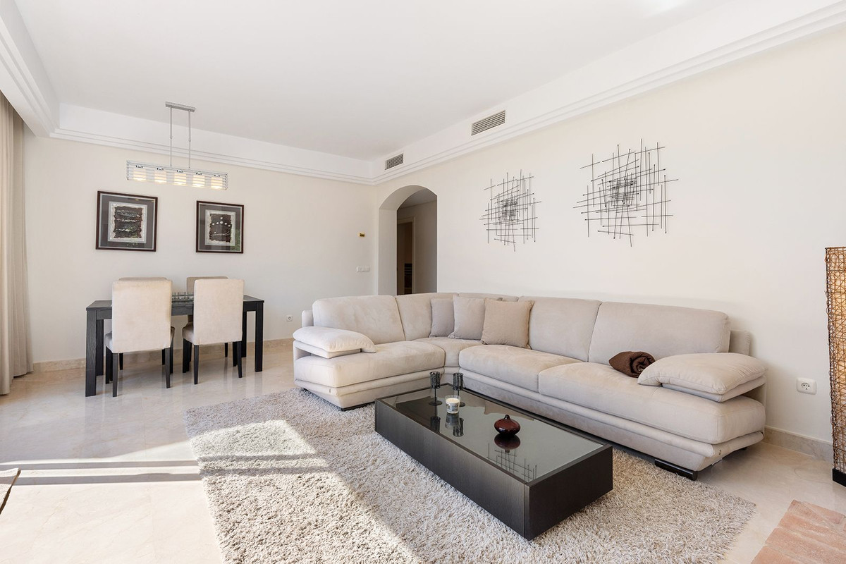 Penthouse te koop in Benahavís | 2 slaapkamers H5475820