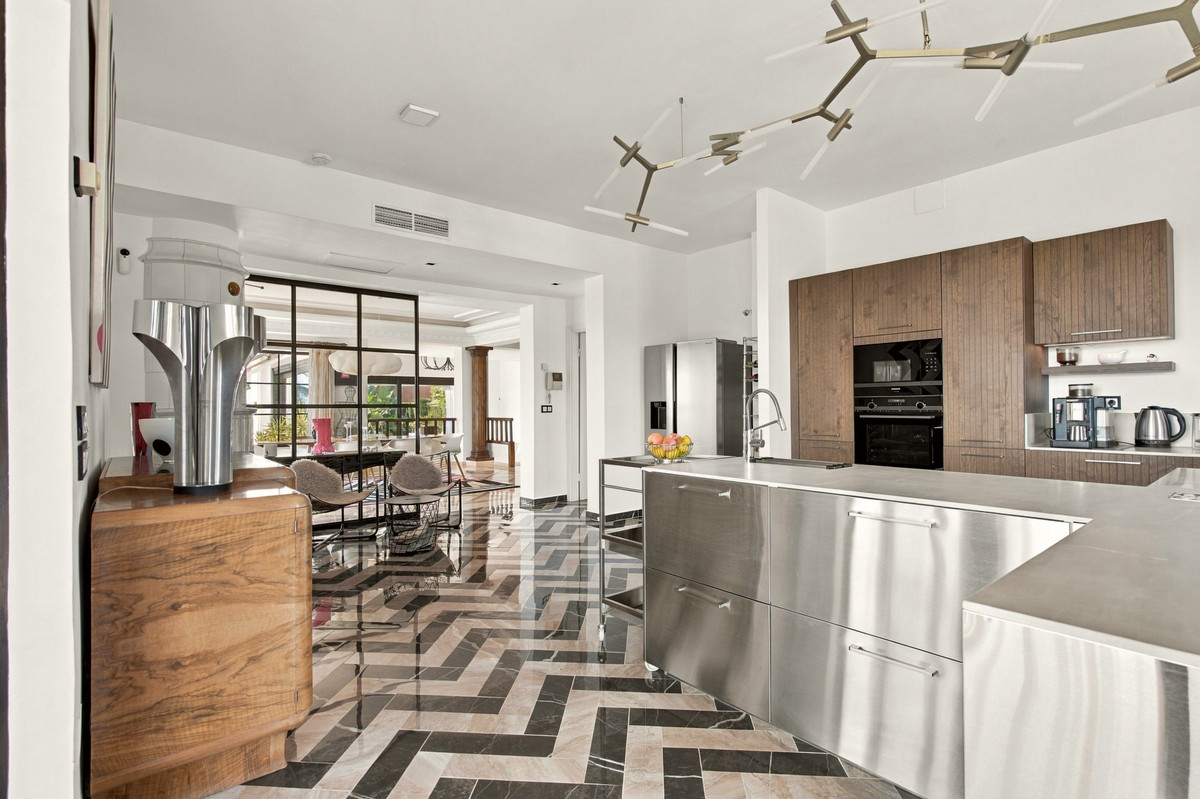 Penthouse te koop in Benahavís | 7 slaapkamers H5486857