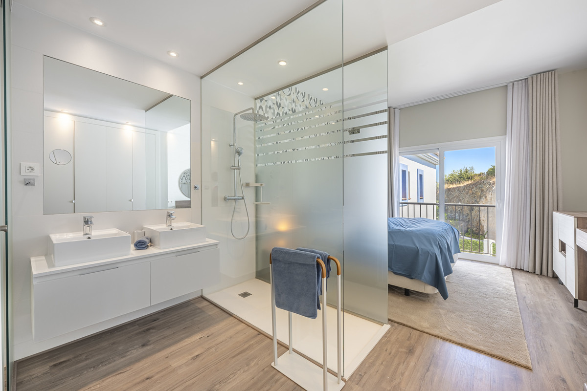 Penthouse te koop in Benahavís | 3 slaapkamers H5492740