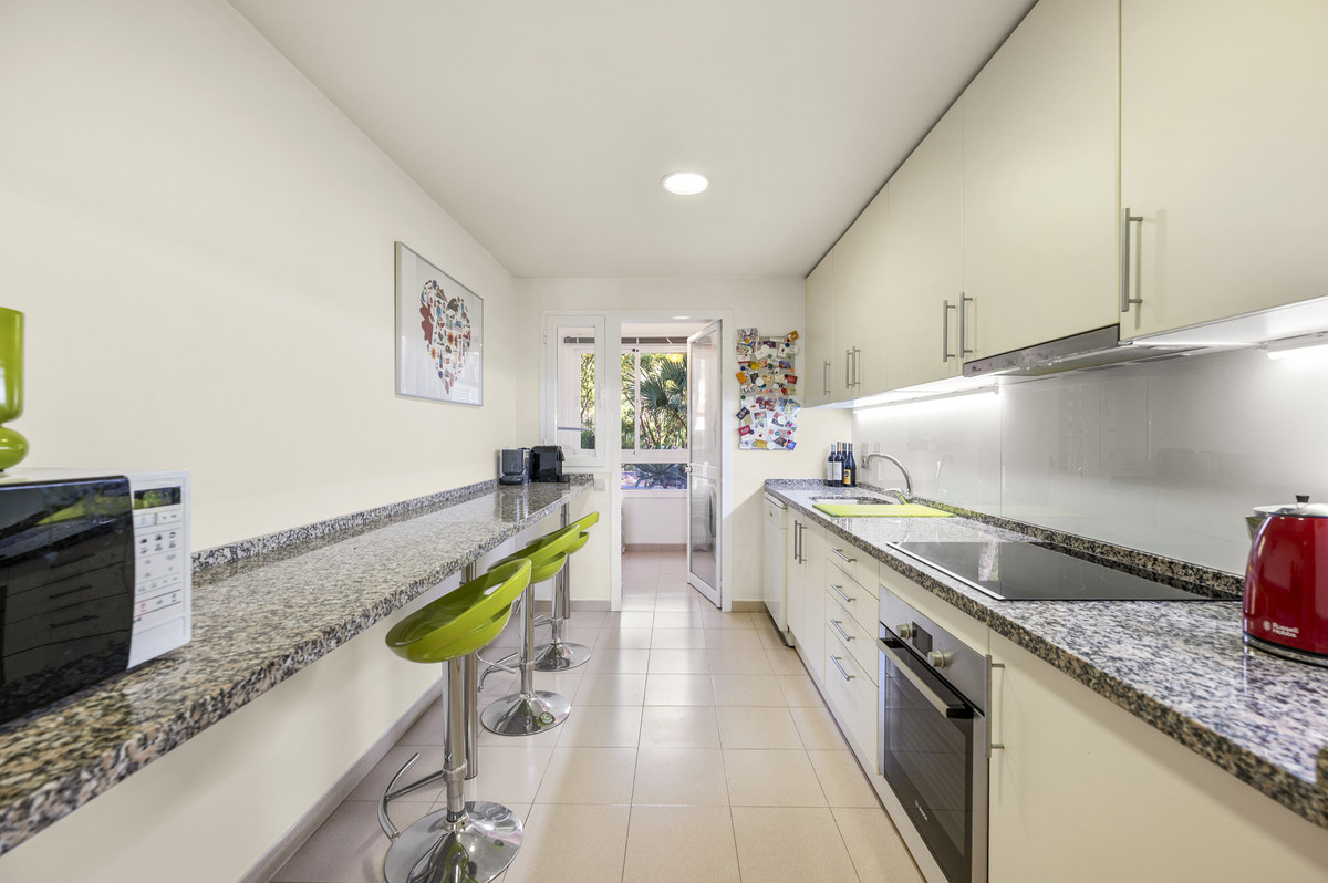 Appartement te koop in Benahavís | 3 slaapkamers H5497225