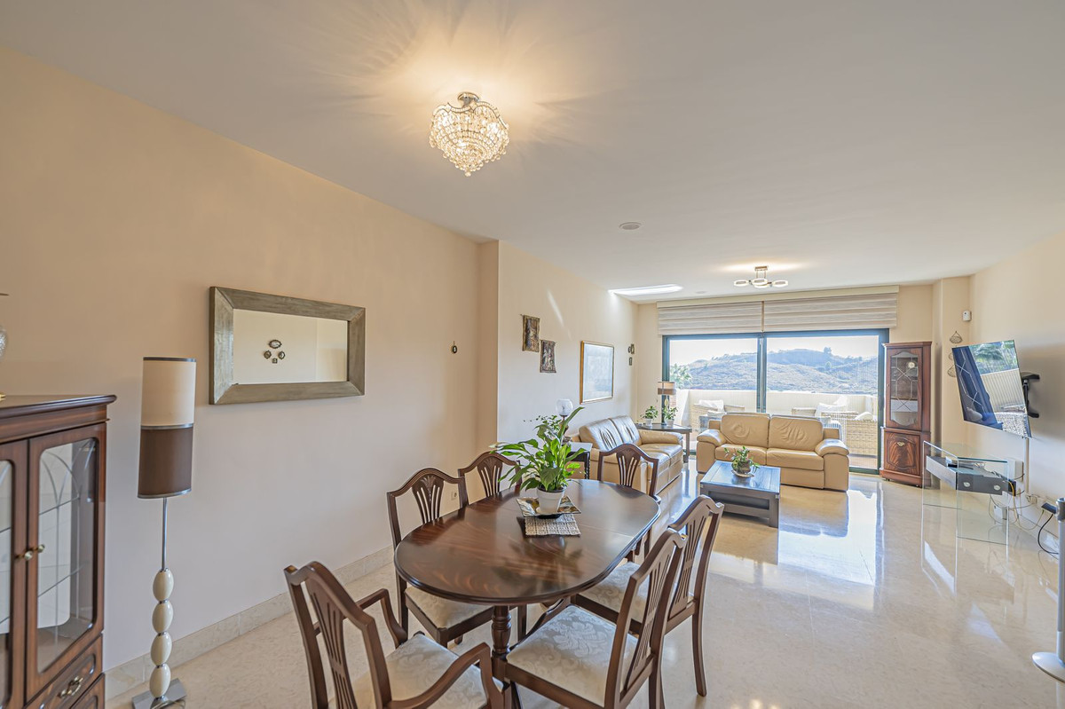 Appartement te koop in Benahavís | 3 slaapkamers H5499688