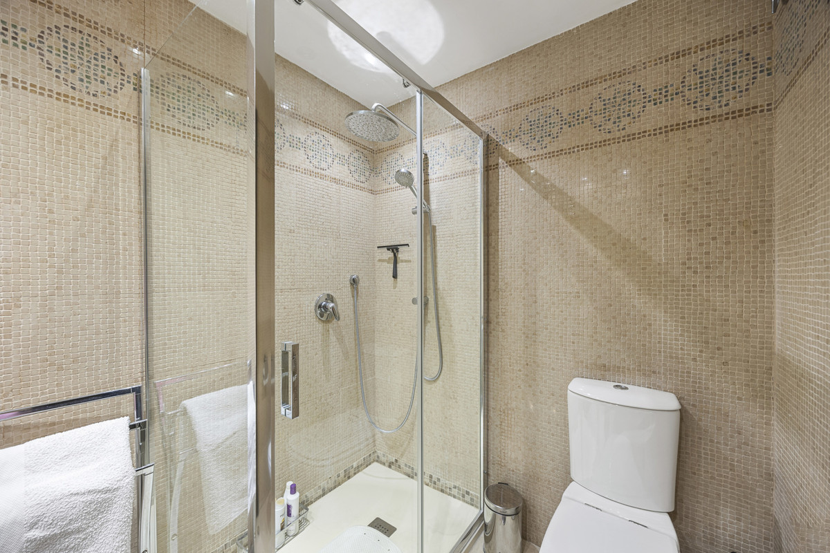 Penthouse te koop in Benahavís | 2 slaapkamers H5530534