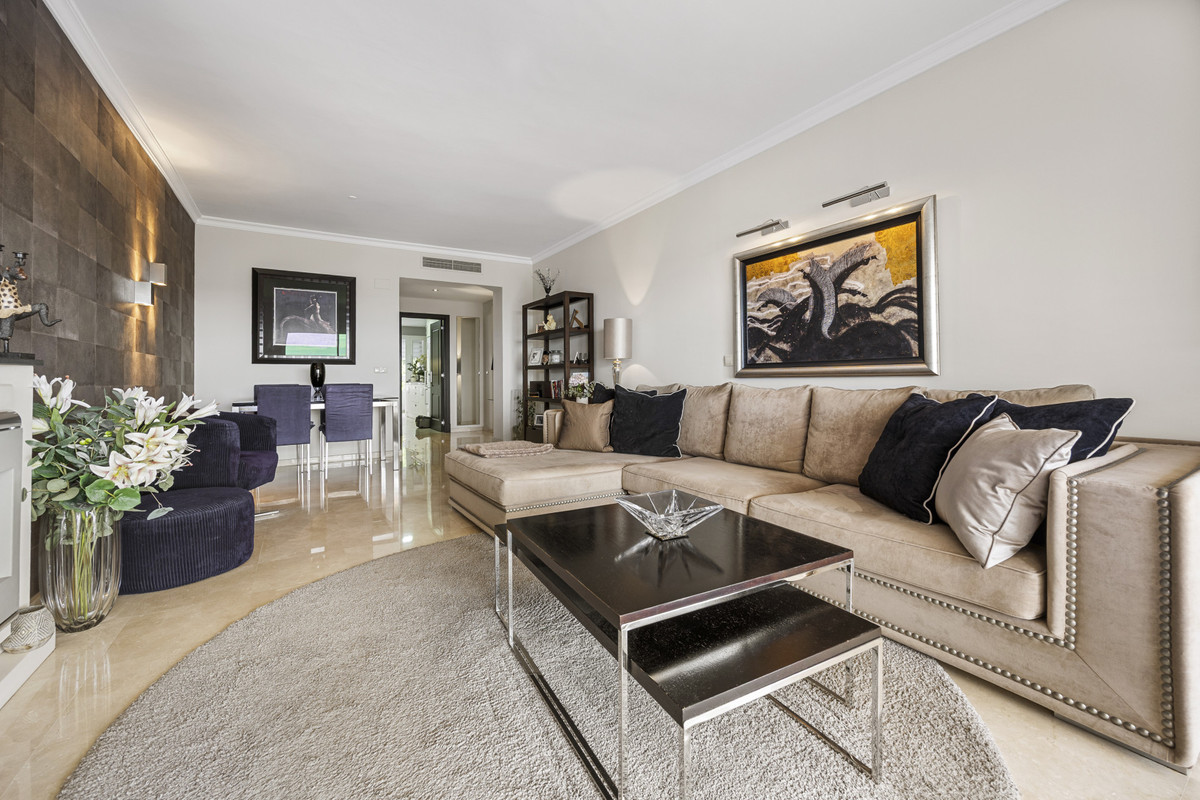 Penthouse te koop in Benahavís | 2 slaapkamers H5530534