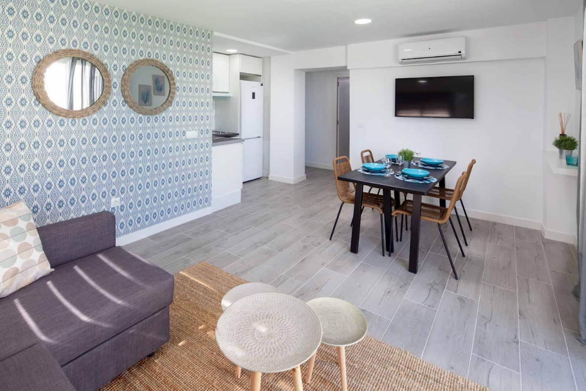 Appartement te koop in Benalmadena | 7 slaapkamers H4030888