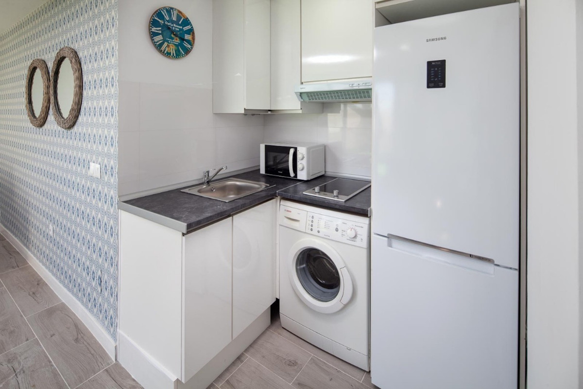 Appartement te koop in Benalmadena | 7 slaapkamers H4030888