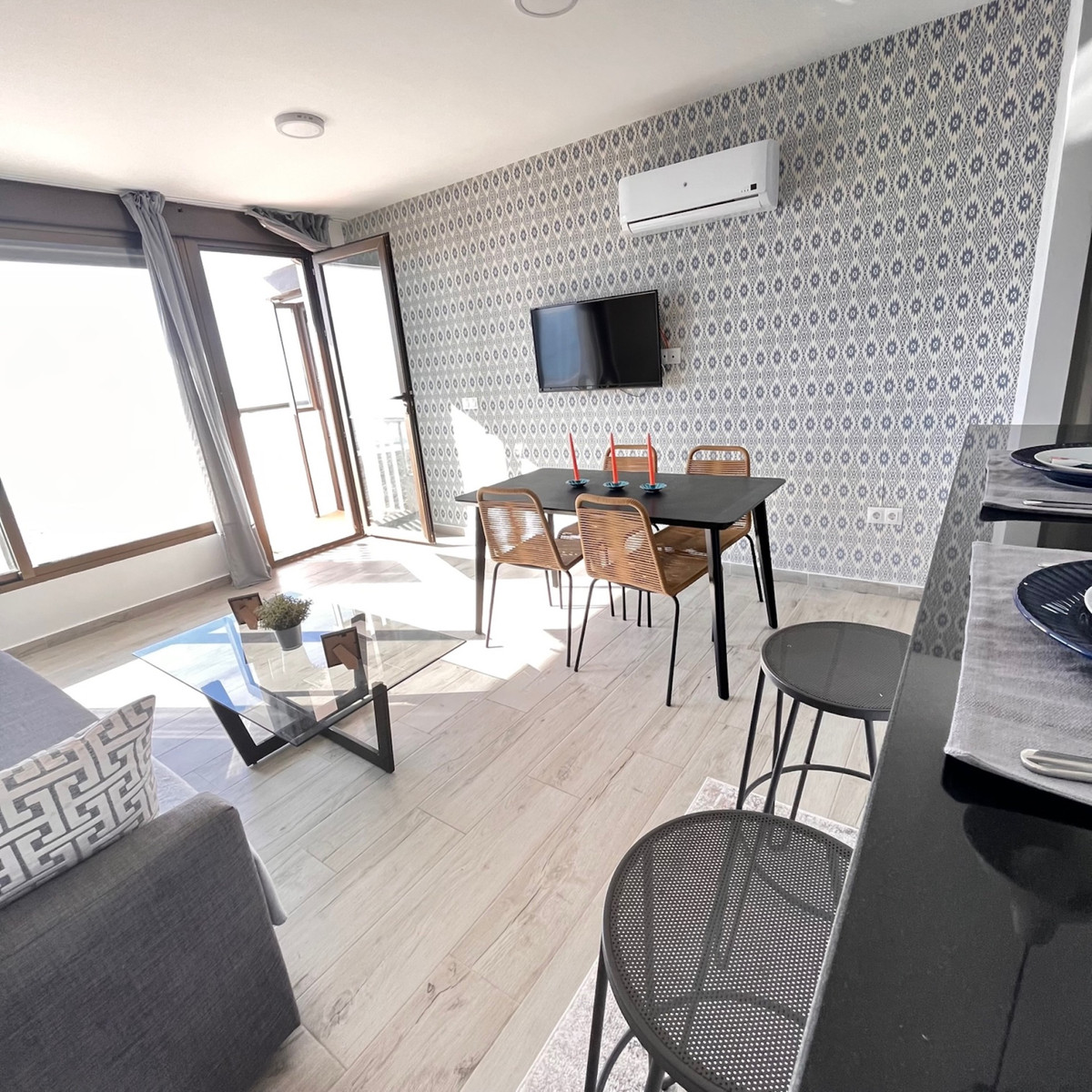 Appartement te koop in Benalmadena | 7 slaapkamers H4030888