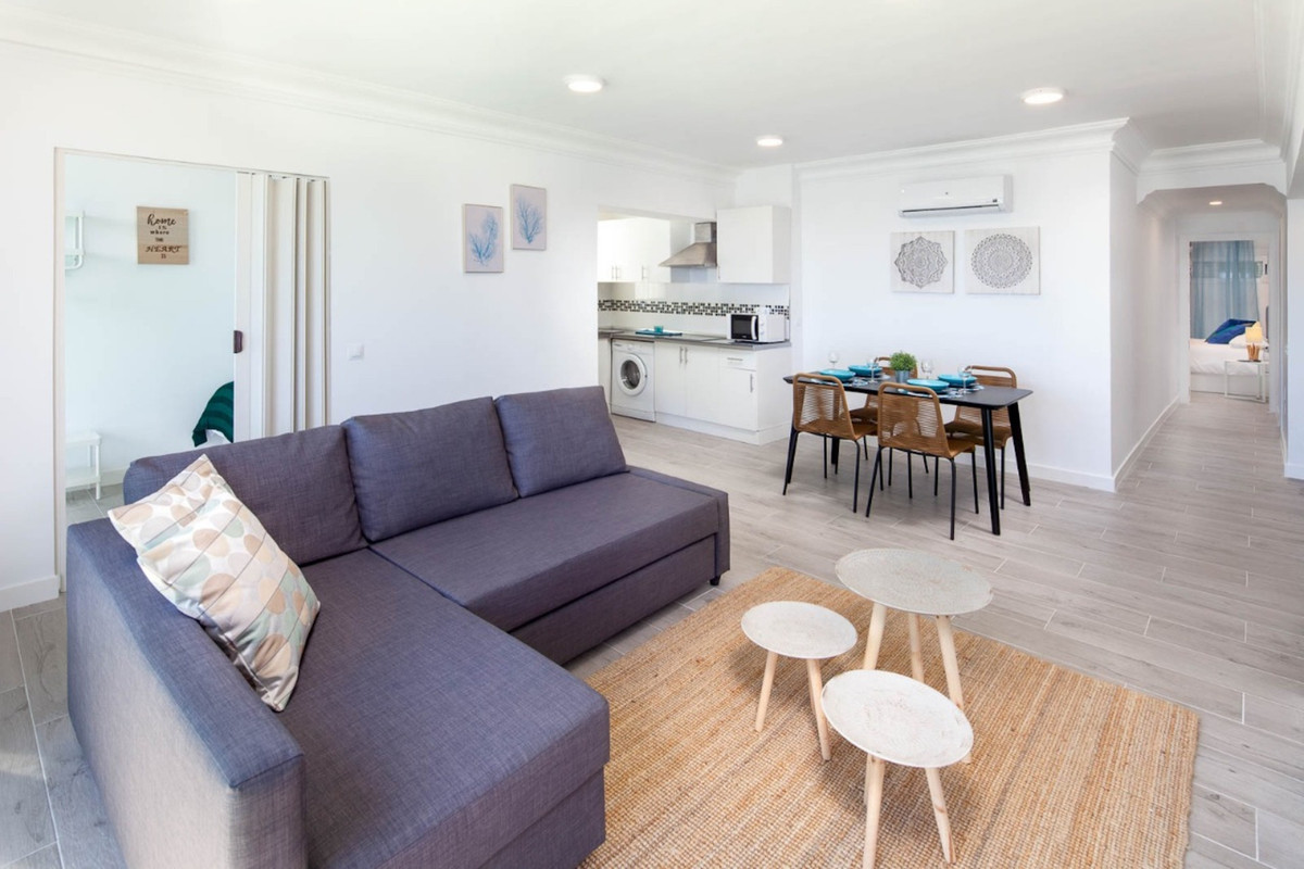 Appartement te koop in Benalmadena | 7 slaapkamers H4030888