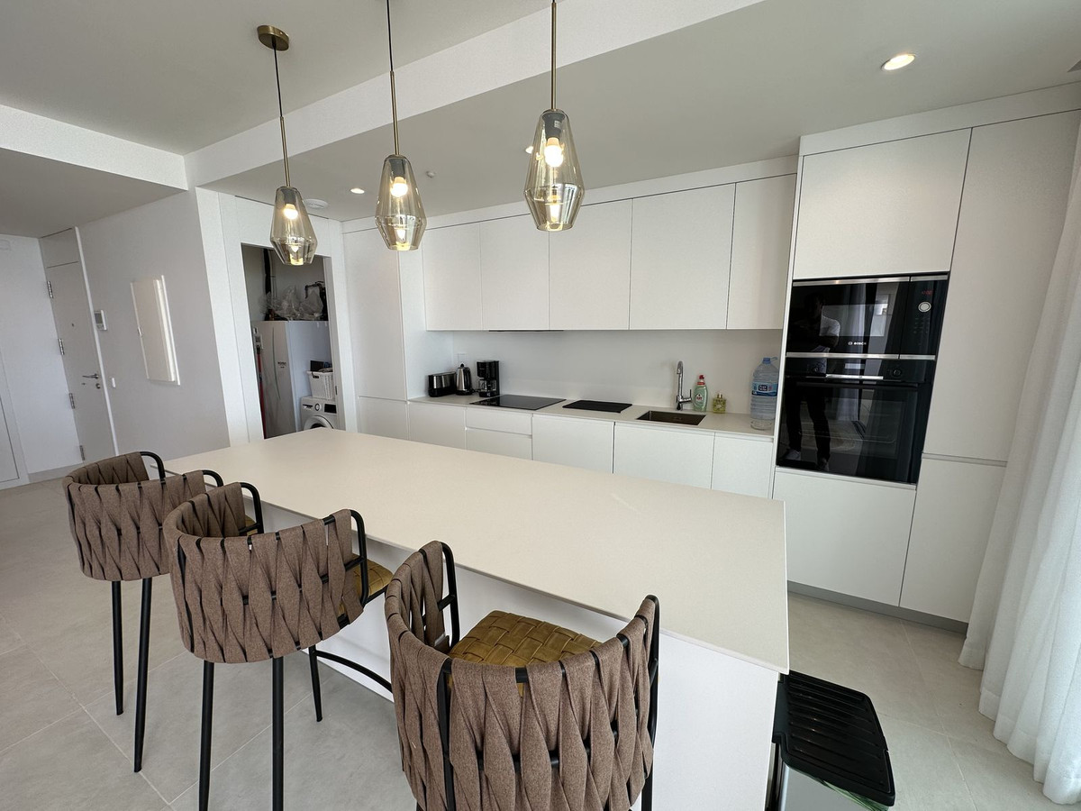 Appartement te koop in Benalmadena | 2 slaapkamers H4289617