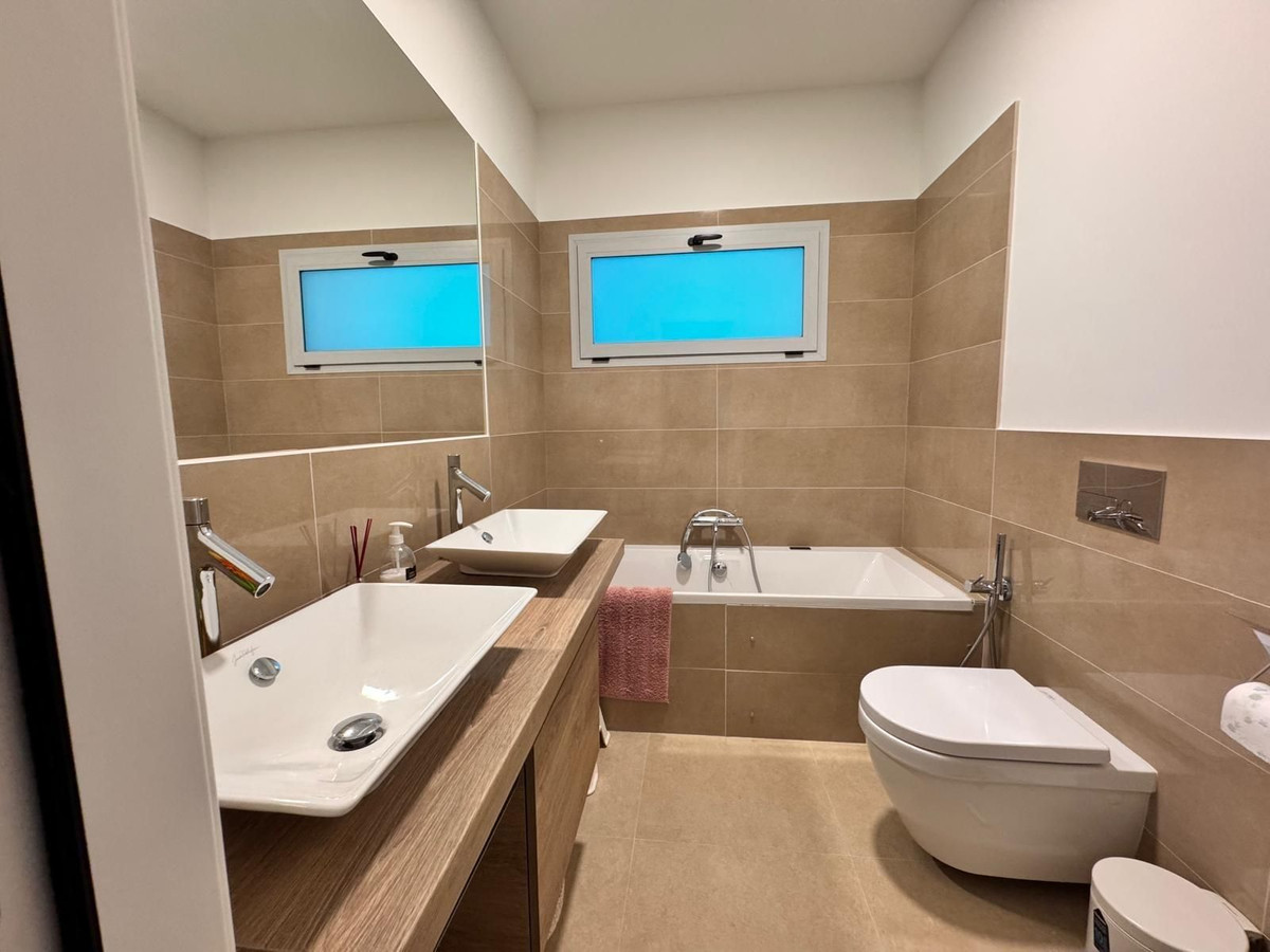Penthouse te koop in Benalmadena | 3 slaapkamers H5034829