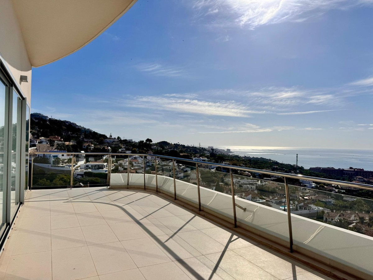 Penthouse te koop in Benalmadena | 3 slaapkamers H5034829