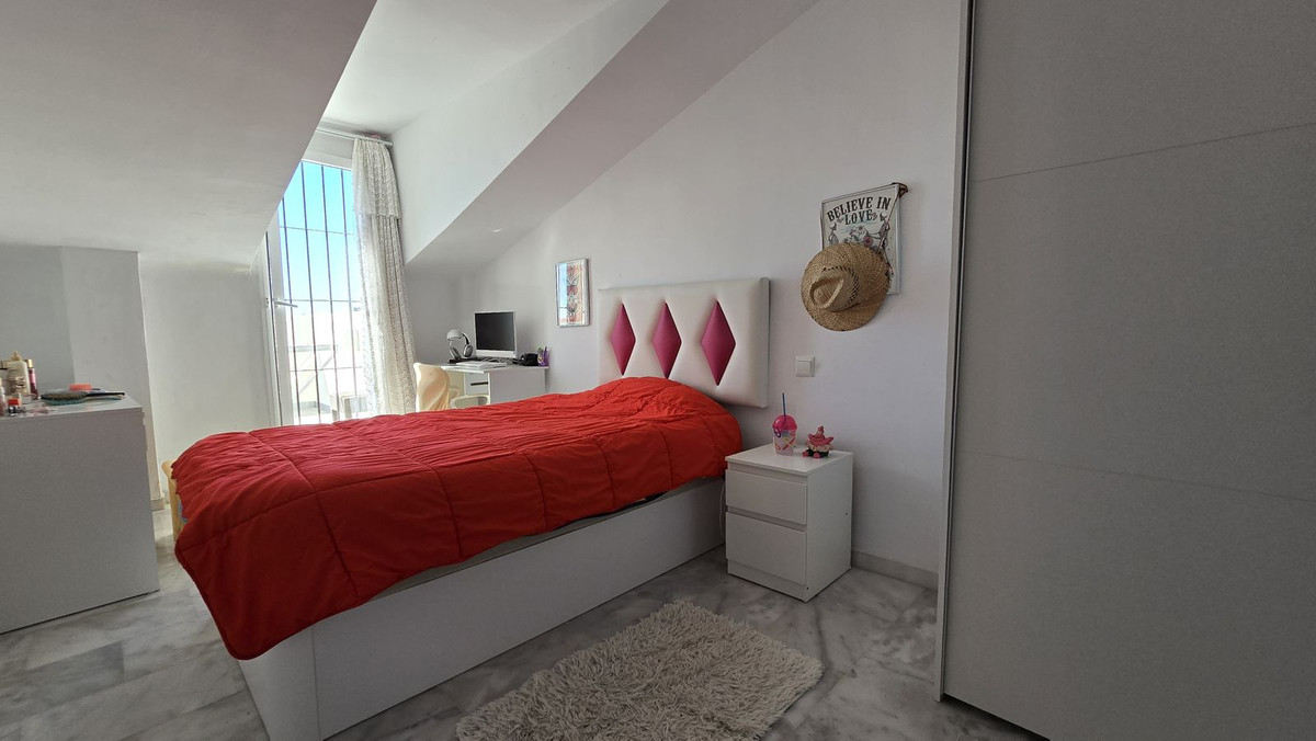 Appartement te koop in Benalmadena | 3 slaapkamers H5049340