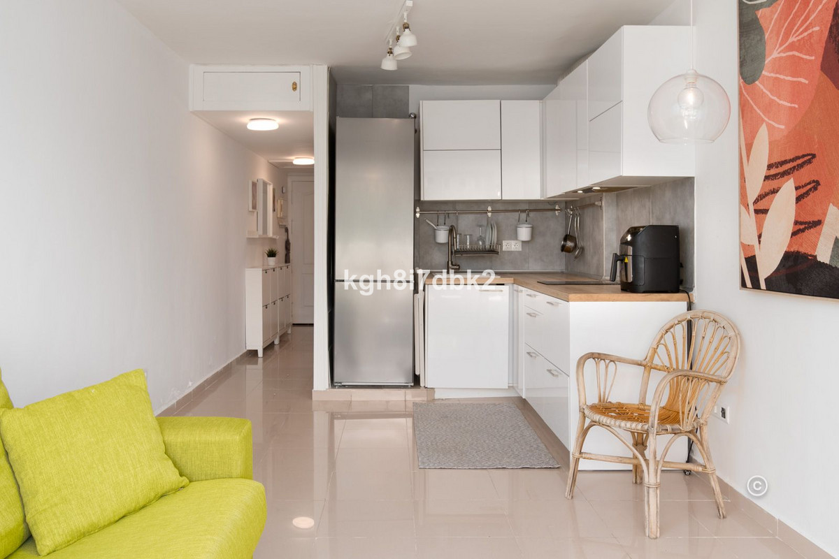 Appartement te koop in Benalmadena | 1 slaapkamers H5055928