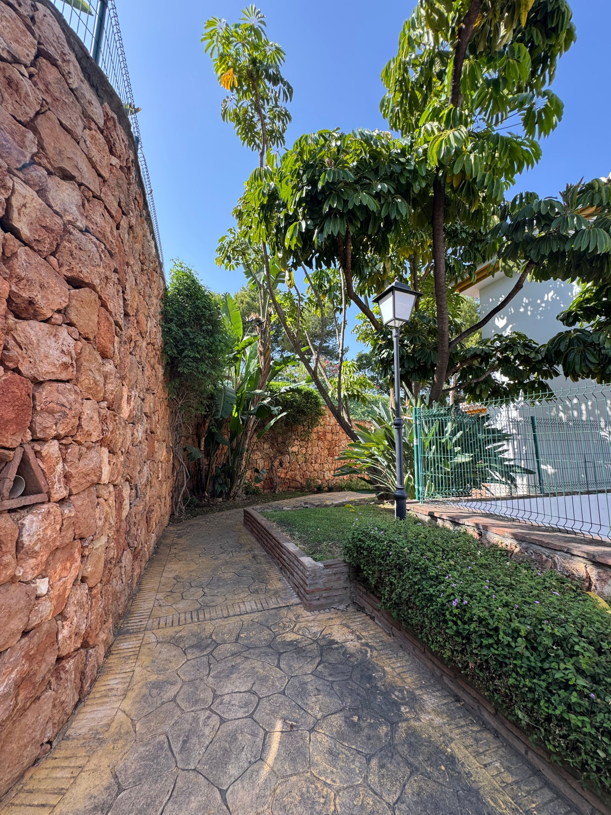 Appartement te koop in Benalmadena | 2 slaapkamers H5076736