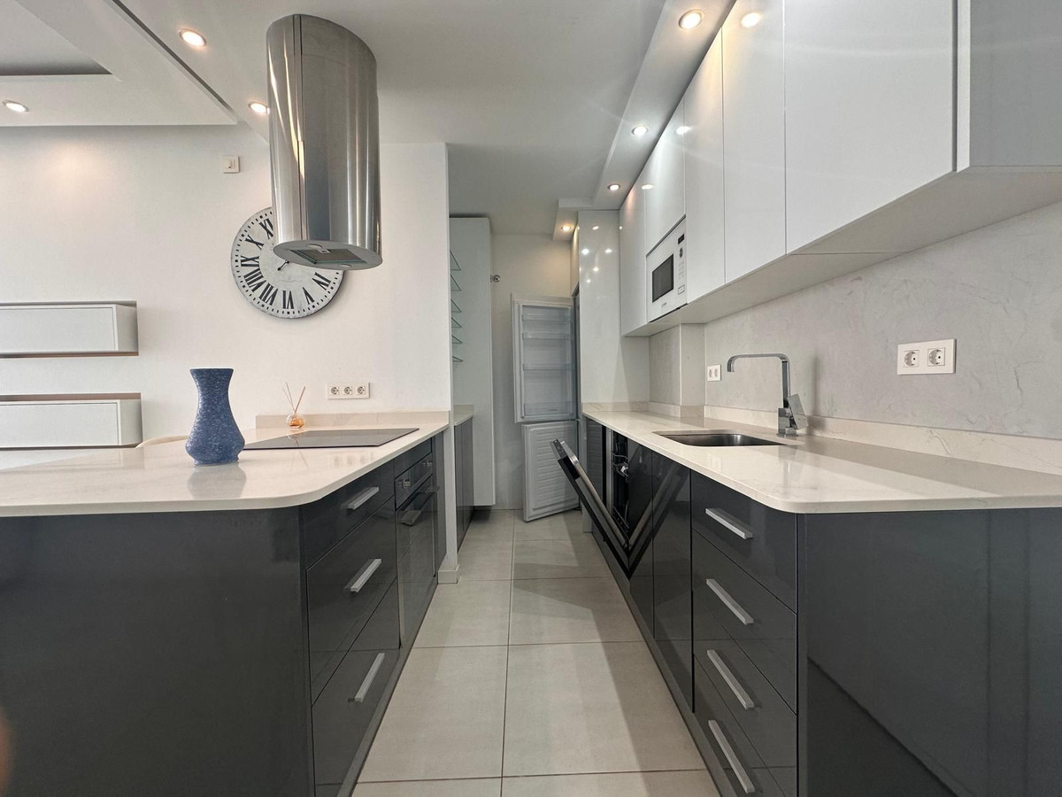 Appartement te koop in Benalmadena | 2 slaapkamers H5078128