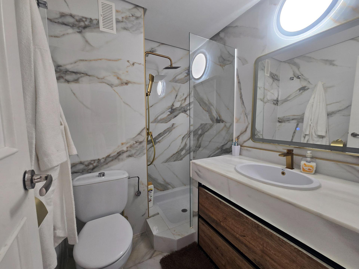 Appartement te koop in Benalmadena | 2 slaapkamers H5081701