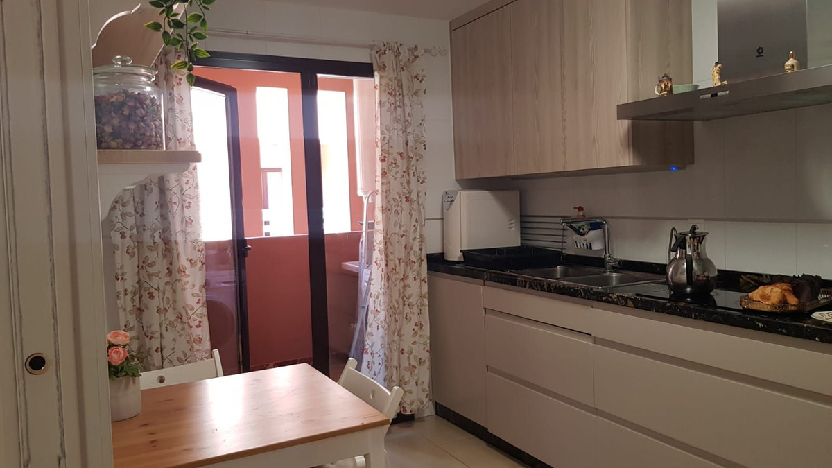 Appartement te koop in Benalmadena | 4 slaapkamers H5118865