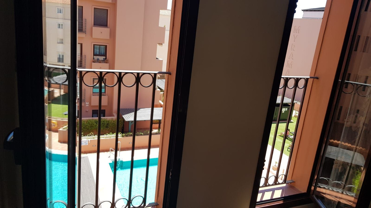 Appartement te koop in Benalmadena | 4 slaapkamers H5118865