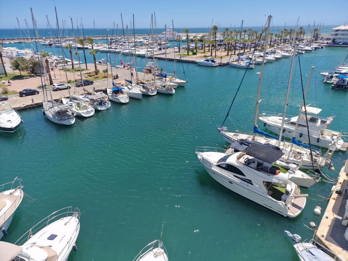Appartement te koop in Benalmadena | 2 slaapkamers H5121568