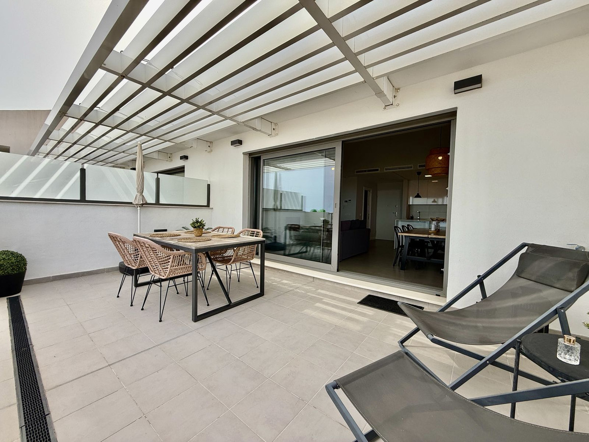 Apartment for sale in Benalmadena | 3 bedrooms H5129107
