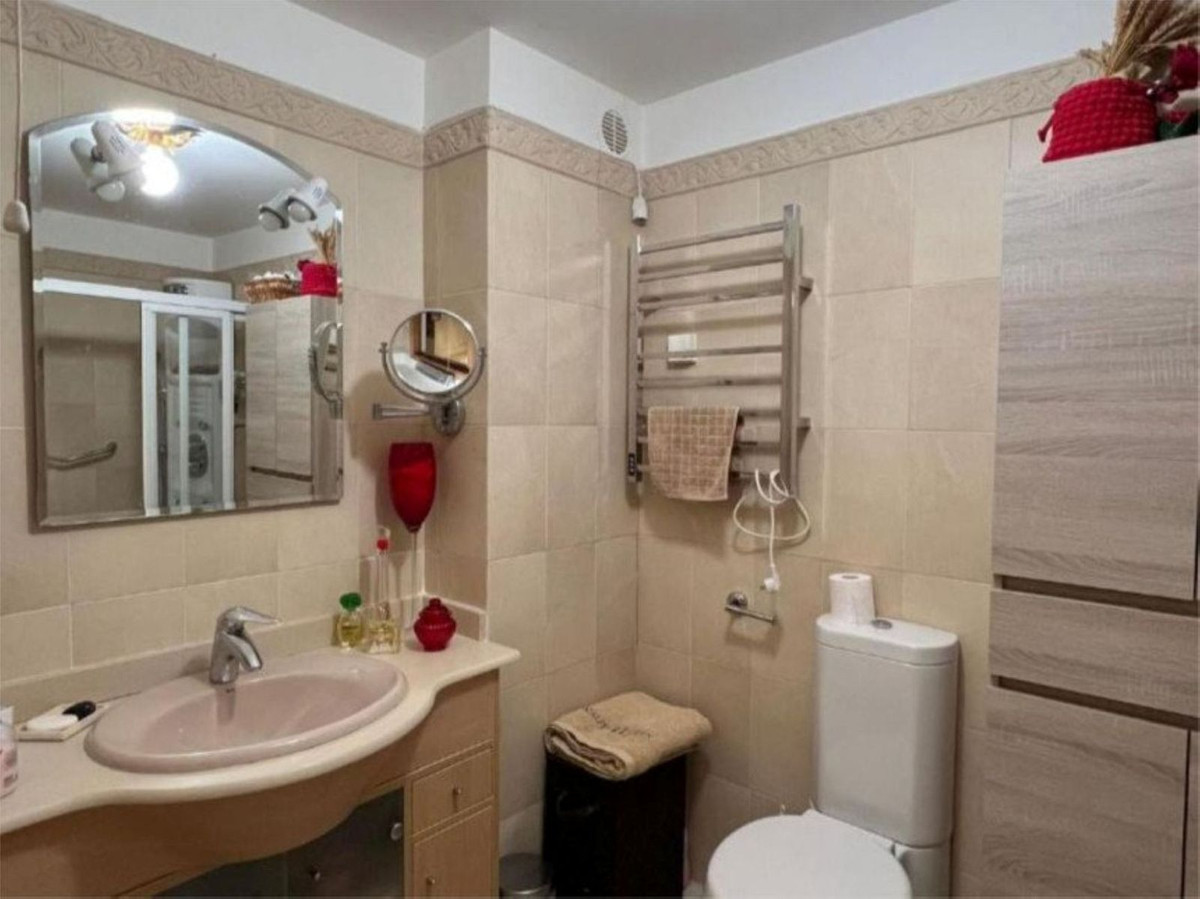Appartement te koop in Benalmadena | 2 slaapkamers H5137456