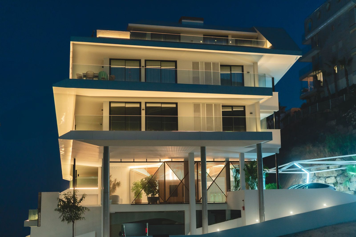 Penthouse te koop in Benalmadena | 3 slaapkamers H5147953