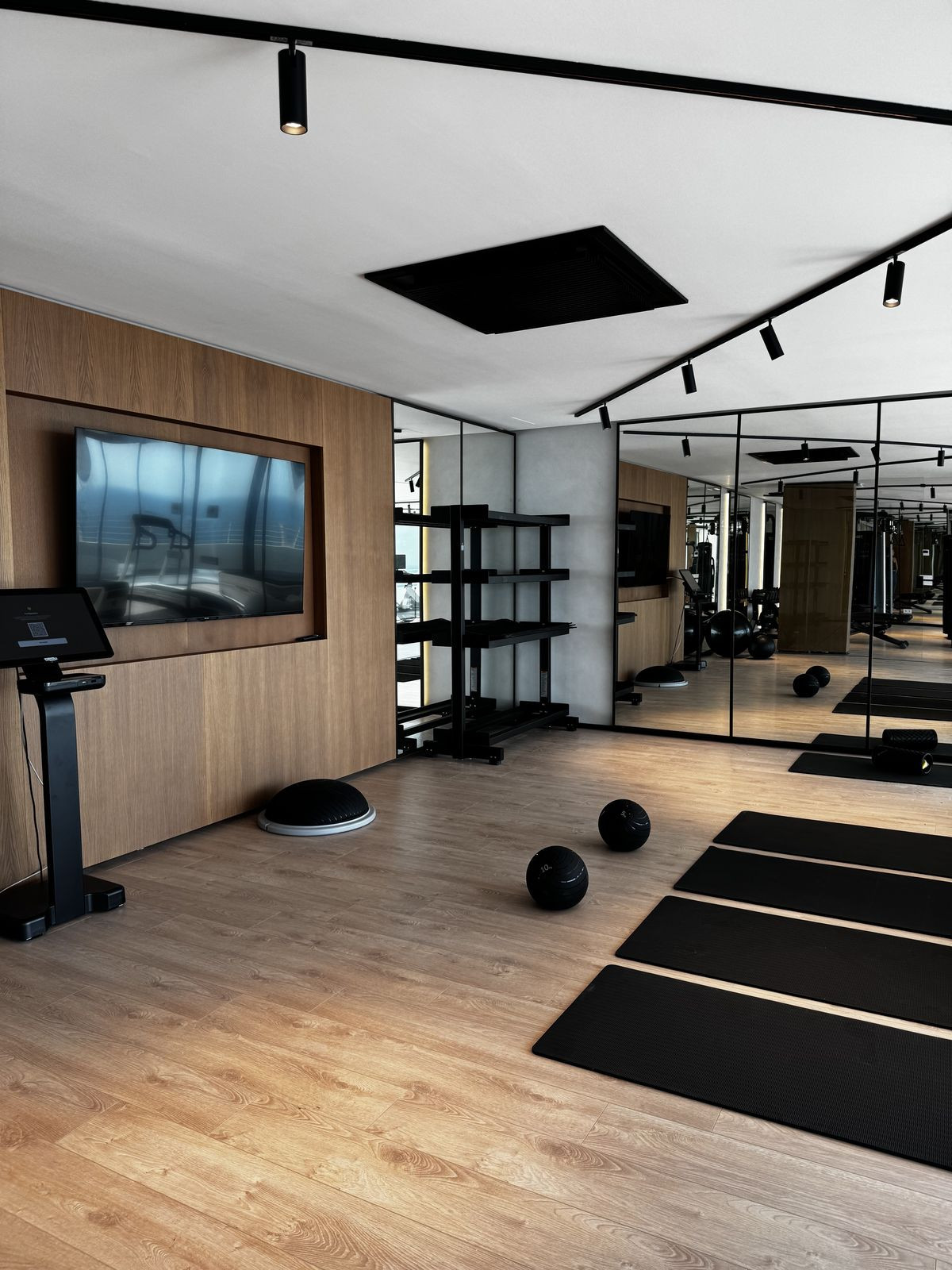 Property main view 16