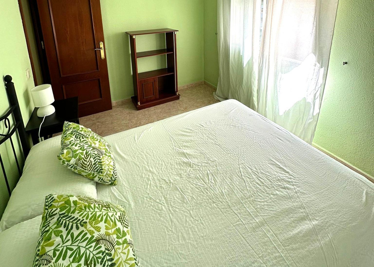 Appartement te koop in Benalmadena | 4 slaapkamers H5159209