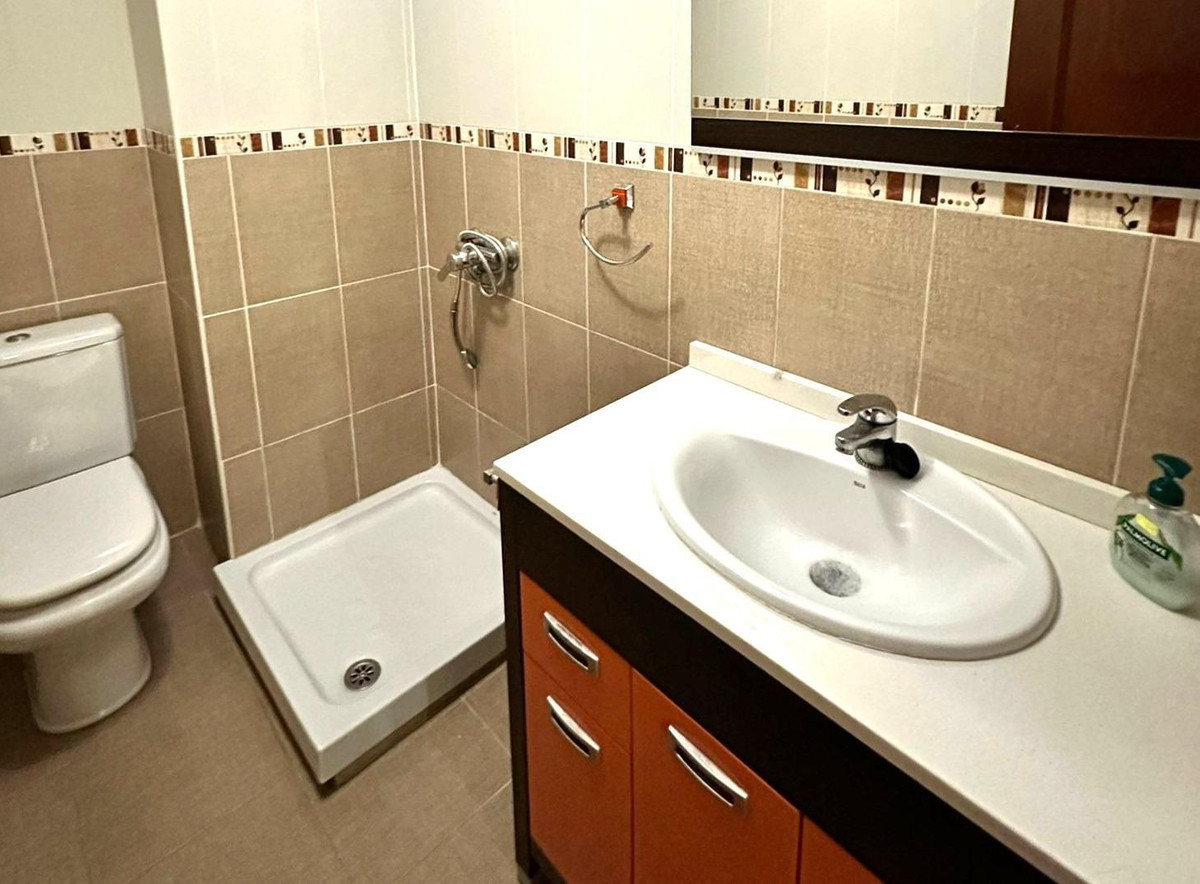 Appartement te koop in Benalmadena | 4 slaapkamers H5159209