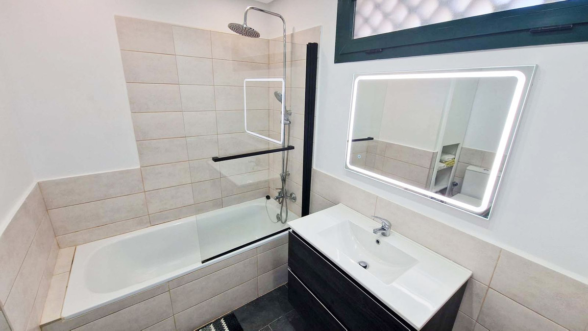 Property main view 32