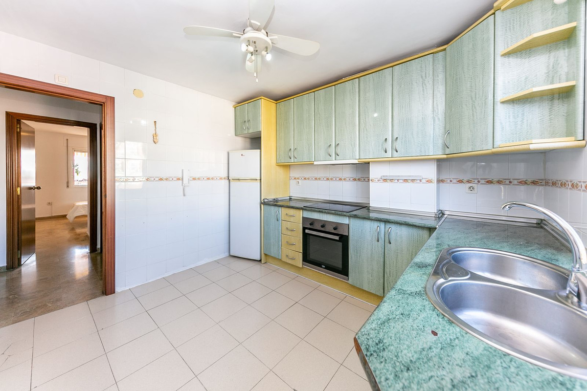 Appartement te koop in Benalmadena | 4 slaapkamers H5261305