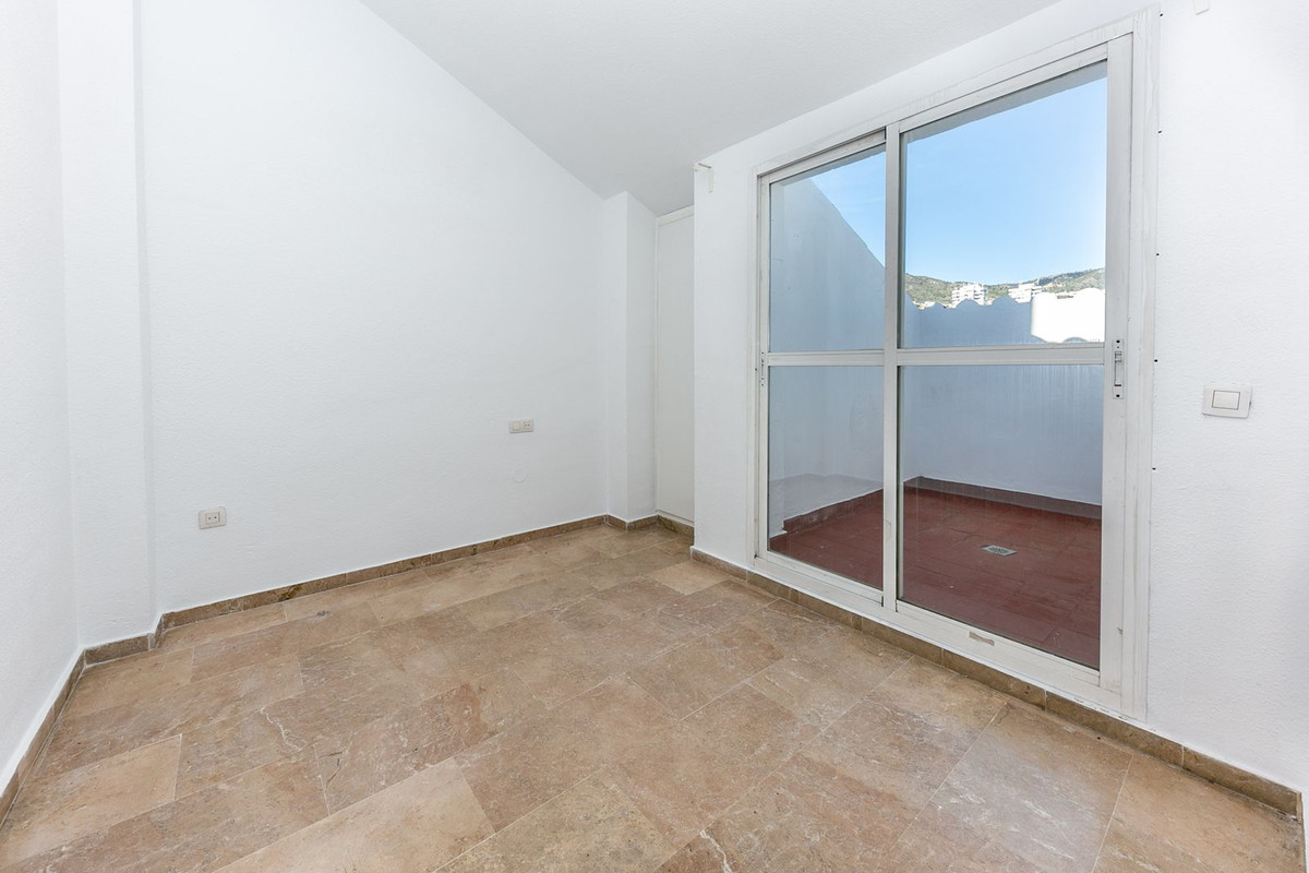 Appartement te koop in Benalmadena | 4 slaapkamers H5261305