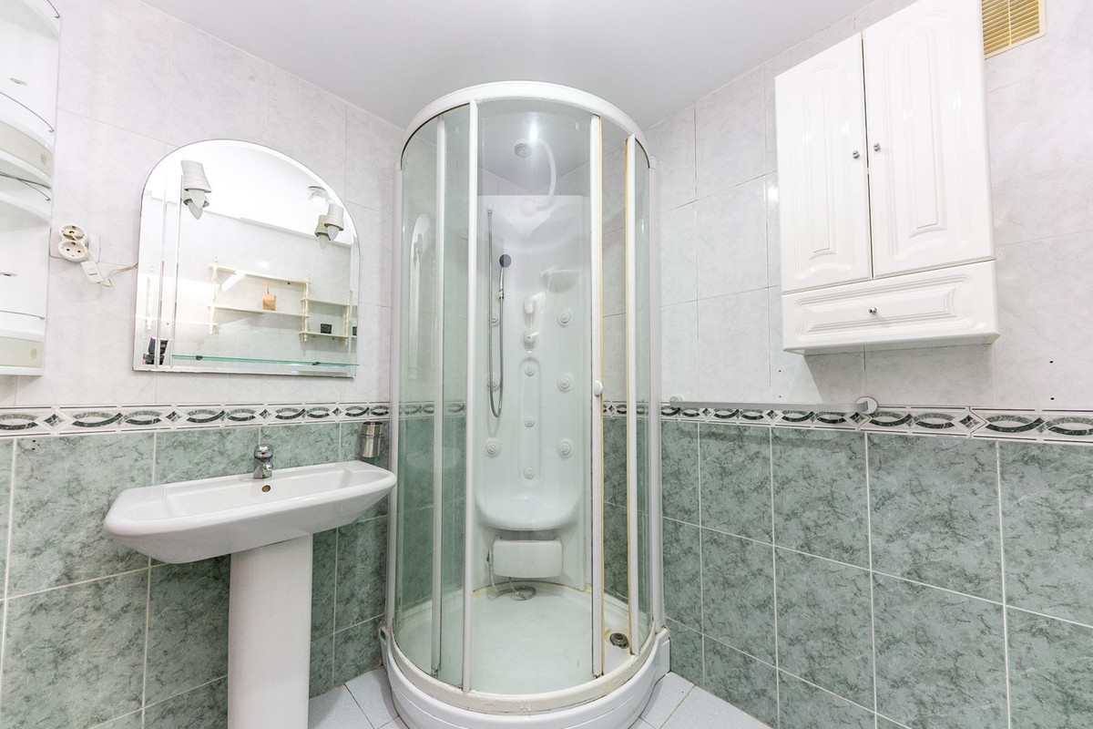 Appartement te koop in Benalmadena | 4 slaapkamers H5261305