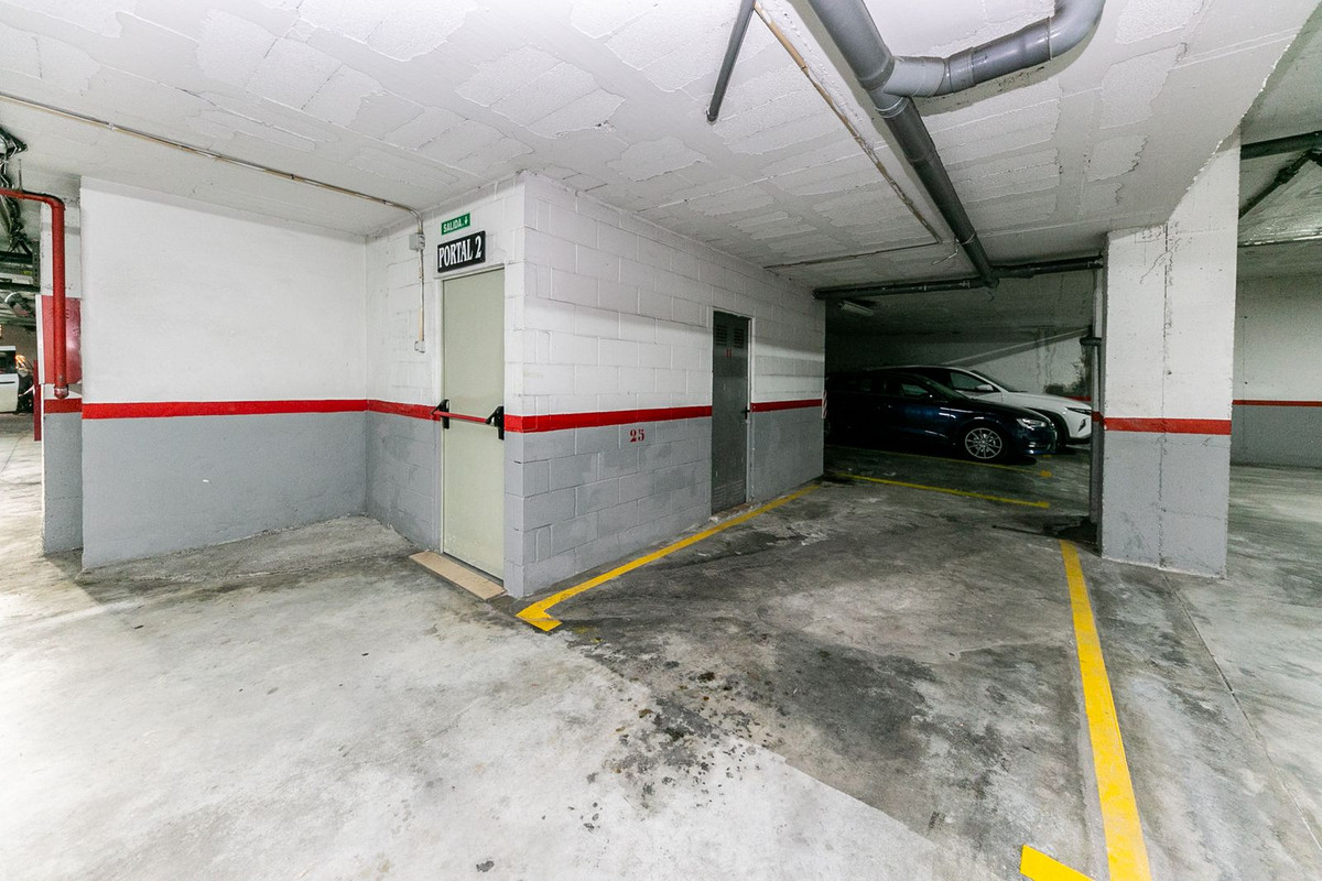 Appartement te koop in Benalmadena | 4 slaapkamers H5261305