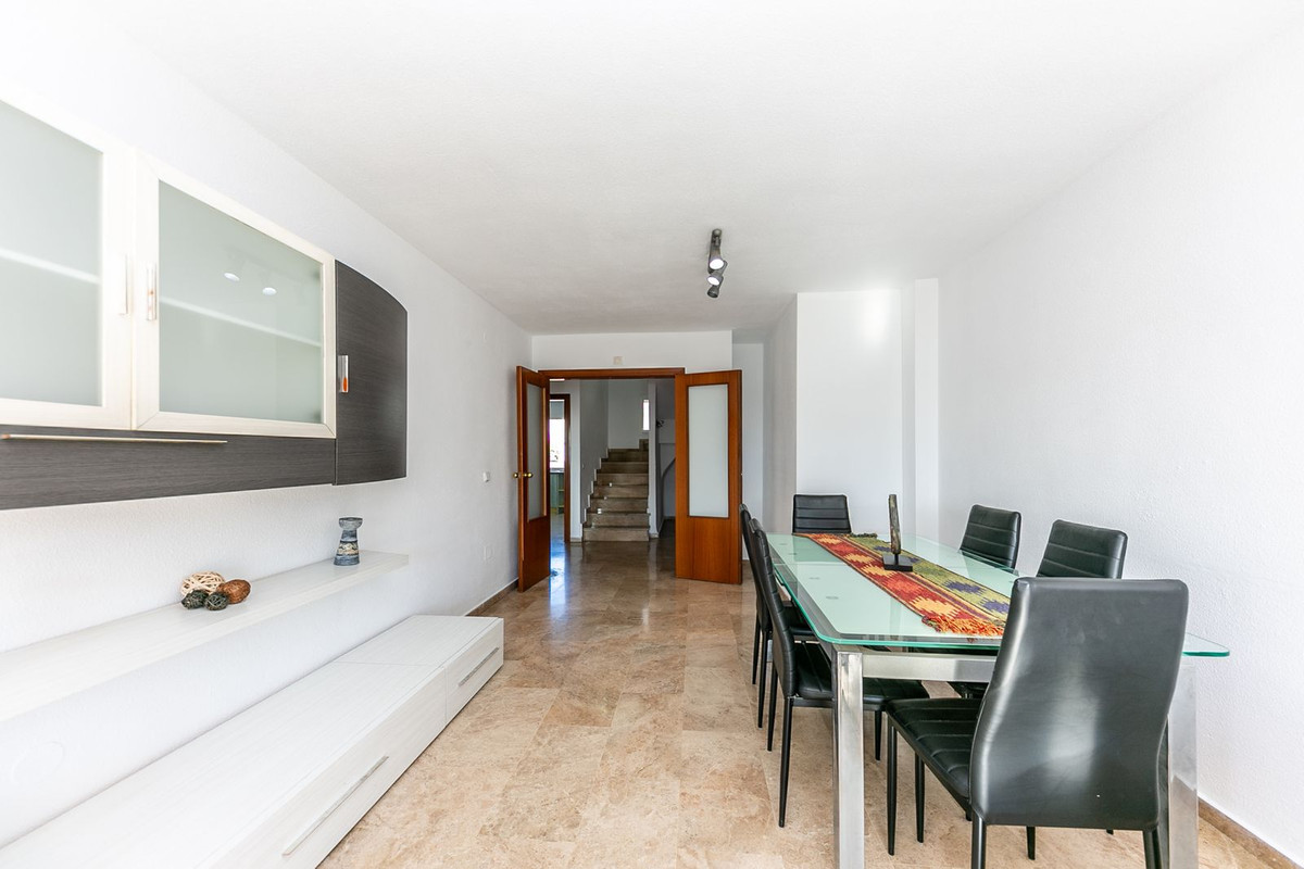 Appartement te koop in Benalmadena | 4 slaapkamers H5261305