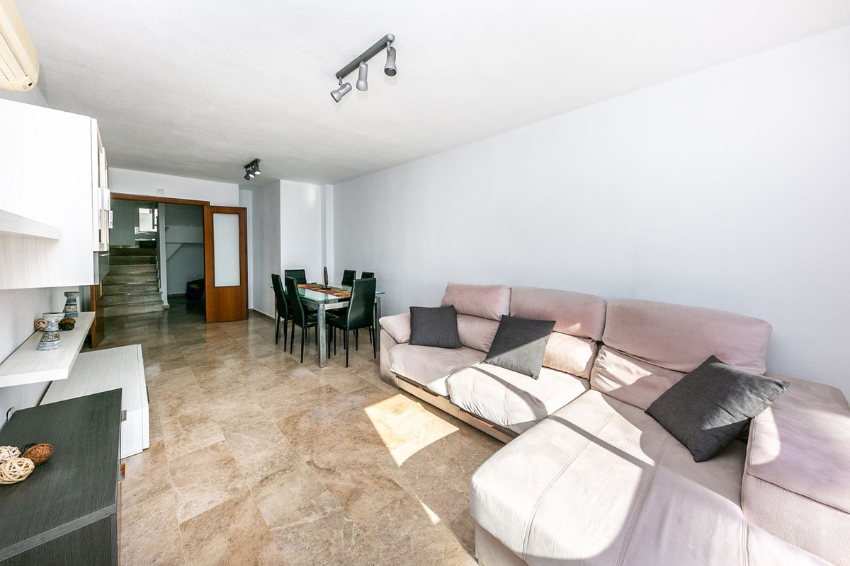 Appartement te koop in Benalmadena | 4 slaapkamers H5261305