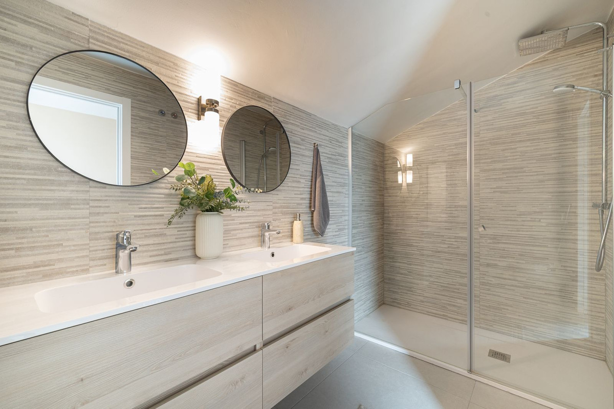 Appartement te koop in Benalmadena | 3 slaapkamers H5265943