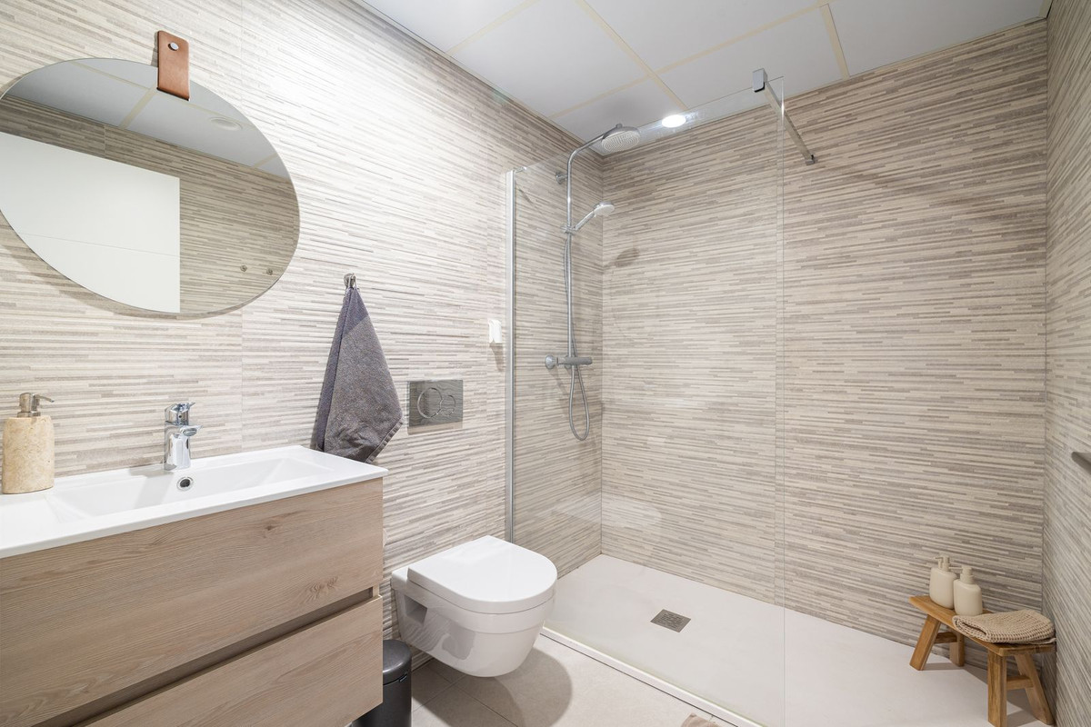 Appartement te koop in Benalmadena | 3 slaapkamers H5265943