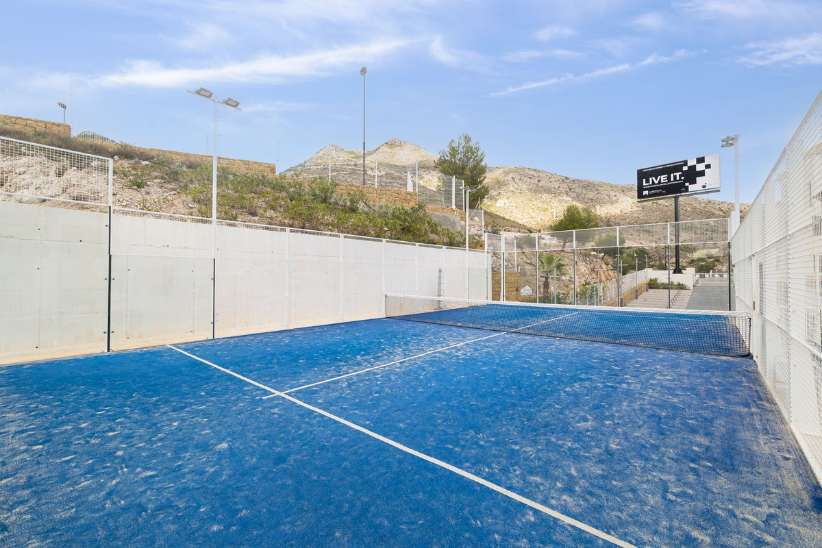 Appartement te koop in Benalmadena | 3 slaapkamers H5265943