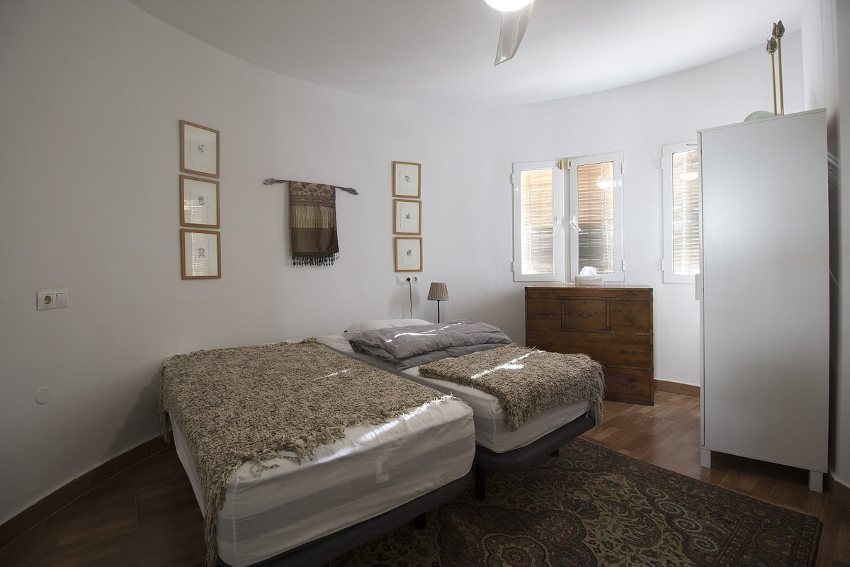 Property main view 32