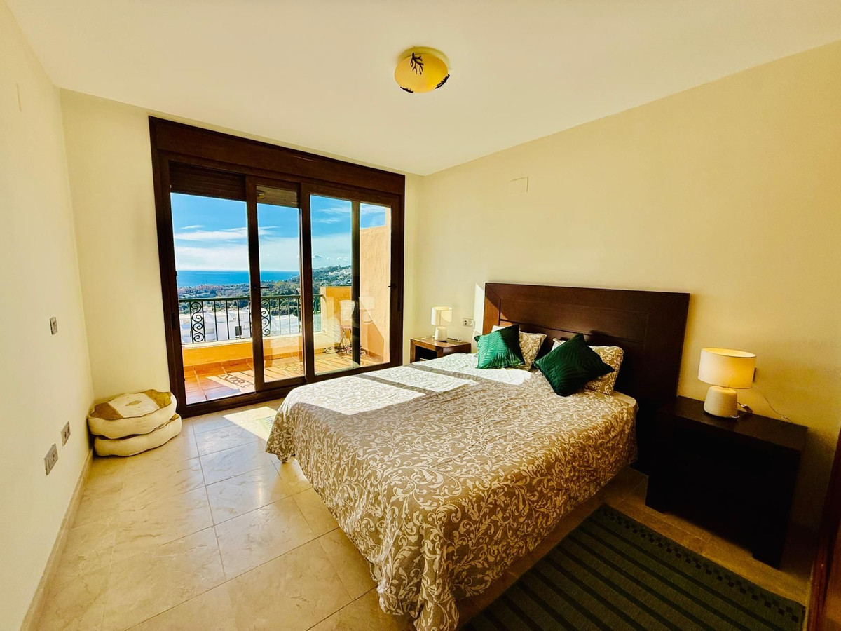 Appartement te koop in Benalmadena | 4 slaapkamers H5288149