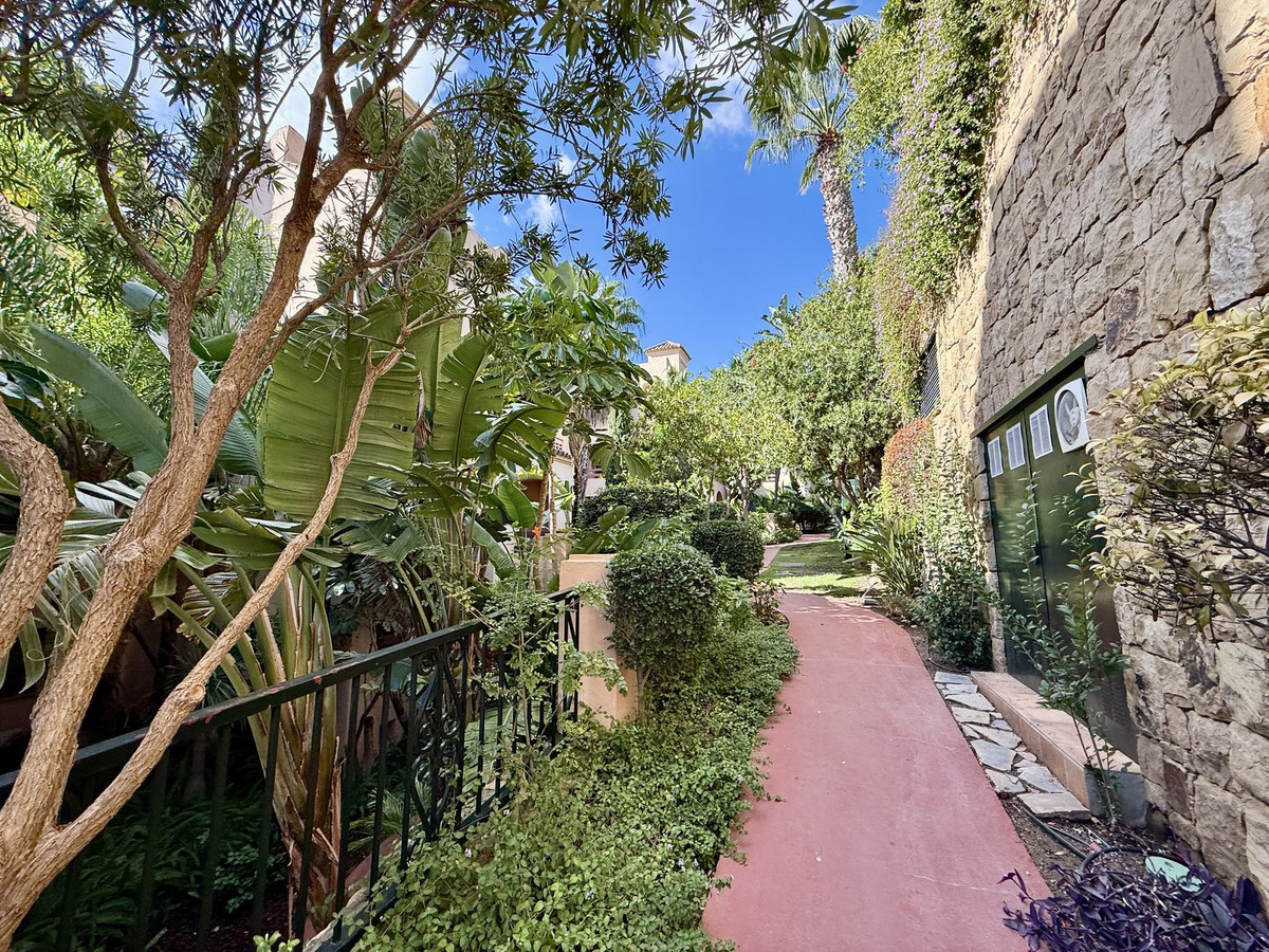 Appartement te koop in Benalmadena | 4 slaapkamers H5288149