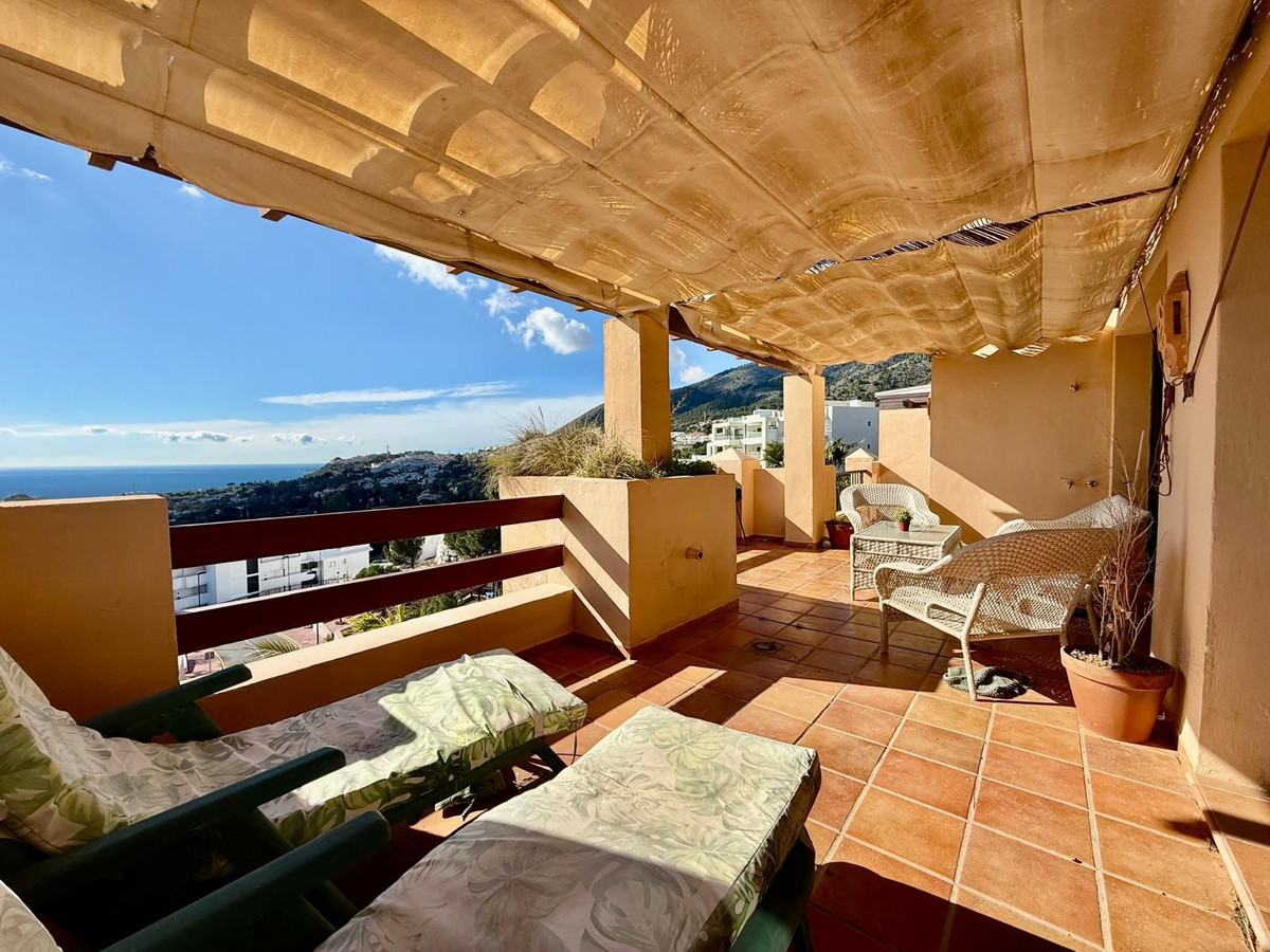 Appartement te koop in Benalmadena | 4 slaapkamers H5288149